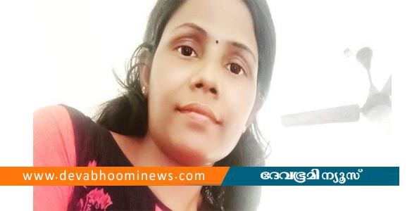 വീട്ടിലെ ലൈറ്റ് അണയ്ക്കുമ്പോൾ ഷോക്കേറ്റു; ത്യശൂരിൽ വീട്ടമ്മയ്ക്ക് ദാരുണാന്ത്യം