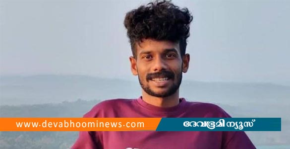 പൂച്ചാക്കലിൽ ടൂറിസ്റ്റ് ബസും ബൈക്കും കൂട്ടിയിടിച്ച് യുവാവ് മരിച്ചു