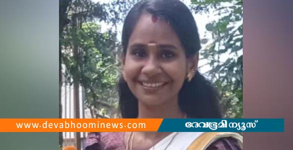 സ്‌കൂട്ടറിൽ യാത്ര ചെയ്യുന്നതിനിടെ പൂച്ച കുറുകെ ചാടി; അപകടത്തിൽ പരിക്കേറ്റ വീട്ടമ്മ മരിച്ചു