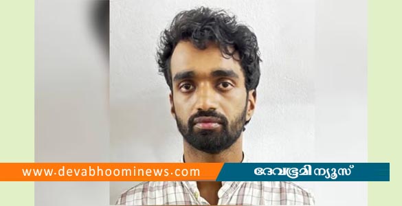 വയനാട്ടിലെ സ്വകാര്യ ആശുപത്രിയിൽ ചികിത്സ നടത്തിയ വ്യാജ ഡോക്ടർ പിടിയിൽ