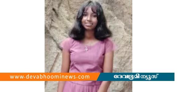 ചാലക്കുടിയിൽ പതിനഞ്ചു വയസുകാരിയെ തൂങ്ങി മരിച്ച നിലയിൽ കണ്ടെത്തി