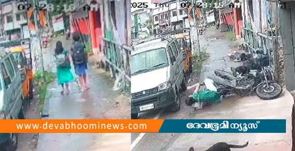 നാലാഞ്ചിറയില്‍ നടപ്പാതയിലൂടെ നടന്നുപോയ പെണ്‍കുട്ടികളെ ബൈക്ക് ഇടിച്ചു തെറിപ്പിച്ചു