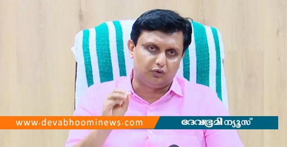 'റോഡ് പരിപാലനത്തിനുള്ള റണ്ണിങ് കോണ്‍ട്രാക്ട് പ്രവൃത്തികള്‍ സമയബന്ധിതമായി നടപ്പാക്കുന്നുവെന്ന് ഉറപ്പു വരുത്തണം'- മന്ത്രി റിയാസ്