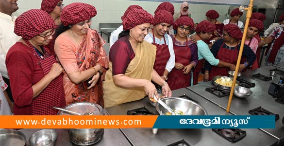 അങ്കണവാടികളിലെ 'ബിർണാണി'ക്ക് ഇനി മണവും രുചിയും കൃത്യം; പുതിയ മെനുവിലെ ഭക്ഷണം സൂപ്പറെന്ന് മന്ത്രി