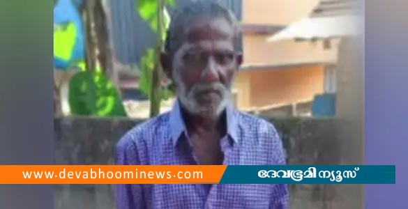 റോഡരികിൽ കിടന്ന വയോധികന്റെ കാലിൽ തിളച്ച വെള്ളമൊഴിച്ച് പൊള്ളിച്ചതായി പരാതി