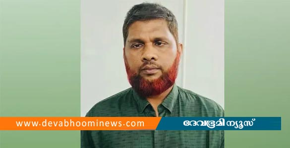 സ്വകാര്യ ബസിൽ 13കാരന് നേരെ ലൈംഗിക അതിക്രമം; മദ്രസ അധ്യാപകൻ അറസ്റ്റിൽ
