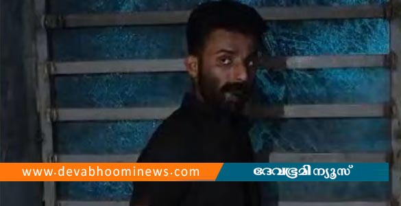 കൊല്ലത്ത് ഒന്നര വയസുള്ള കുഞ്ഞിനെ വലിച്ചെറിഞ്ഞ് അമ്മയെ പീഡിപ്പിക്കാൻ ശ്രമം; യുവാവ് അറസ്റ്റിൽ