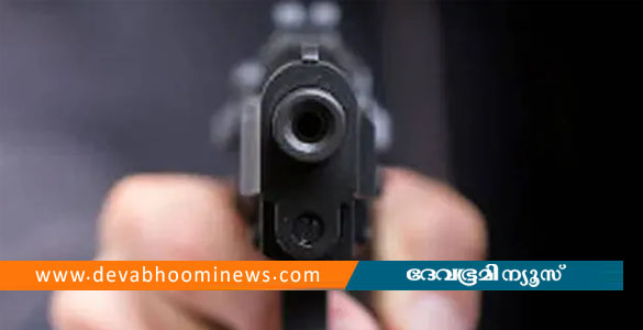 ഉപ്പളയിൽ സ്വന്തം വീടിന് നേരെ വെടിയുതിർത്തത് 14-കാരൻ: എയർ​ഗൺ കസ്റ്റഡിയിൽ