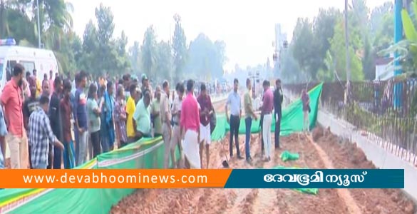 കുരീപ്പുഴയിൽ ദേശീയപാത നിർമാണത്തിനിടയിൽ മണ്ണിനടിയിൽ പെട്ടയാളുടെ മൃതദേഹം കണ്ടെത്തി