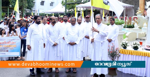 കുര്യാക്കോസ് ഏലിയാസ് ചാവറ പിതാവിന്‍റെ വിശുദ്ധപദവി പ്രഖ്യാപനം: 11-ാം വാര്‍ഷികം ആഘോഷിച്ചു