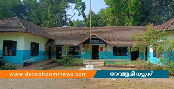 പൂവത്തുംമൂട്ടിൽ സ്കൂളിൽ കയറി അധ്യാപികയെ ആക്രമിച്ചു; ഭർത്താവ് പിടിയിൽ