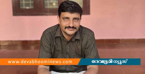 കാണിക്കവഞ്ചിയിലെ പണം എണ്ണുന്നതിനിടെ മോഷണശ്രമം; കോണ്&zwj;ഗ്രസ് നേതാവ് പിടിയില്&zwj;