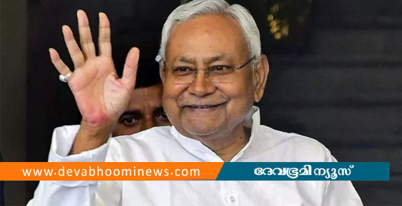 ബിഹാറിൽ നിതീഷ് കുമാര്&zwj; മുഖ്യമന്ത്രി സ്ഥാനം രാജിവെച്ചു