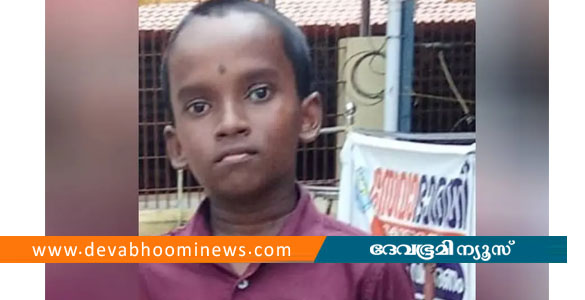 കൊല്ലത്ത് വൈബ്രേറ്റർ മെഷീനിൽ നിന്ന് വൈദ്യുതാഘാതമേറ്റ് വിദ്യാർഥിക്ക് ദാരുണാന്ത്യം