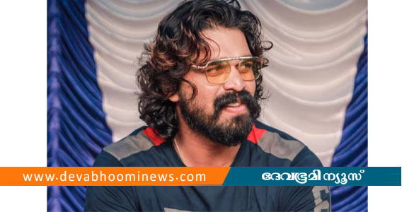 പ്രണയം നടിച്ച് 65 ലക്ഷം രൂപ തട്ടി; ഷിയാസ് കരീമിനെതിരെ പരാതി