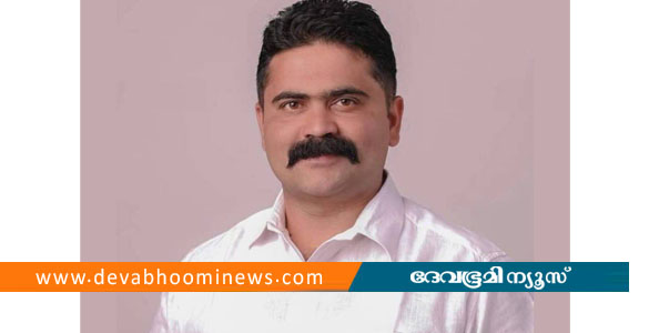 ലൈംഗിക പീഡന പരാതി: കോൺഗ്രസ് കൗൺസിലർ പ്രശോഭ് വത്സൻ കീഴടങ്ങി