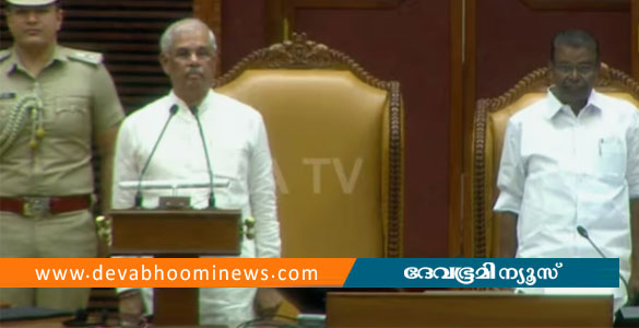 സ്ത്രീകൾക്ക് സൗജന്യ കെഎസ്ആര്&zwj;ടിസി ബസ് യാത്ര, ആർത്തവ അവധി; യുഡിഎഫ് സർക്കാരിന്റെ നയപ്രഖ്യാപനം