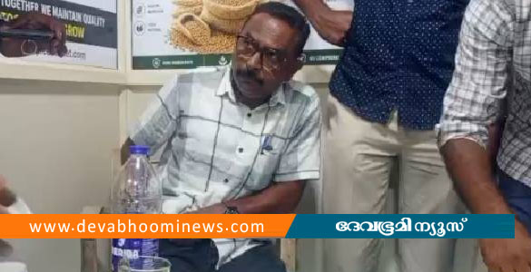 കൊല്ലത്ത് കൈക്കൂലി കേസിൽ കെഎസ്ഇബി ഉദ്യോഗസ്ഥൻ പിടിയിൽ