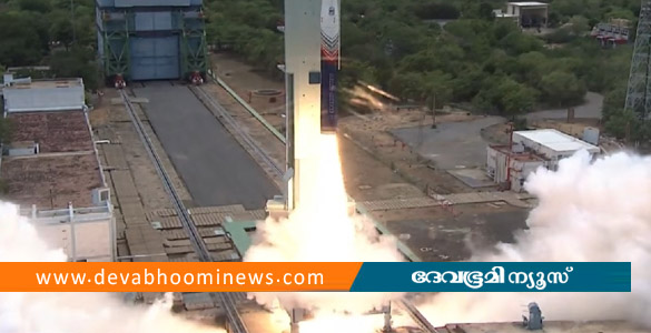 ചരിത്രം കുറിച്ച് വിക്രം 1; രാജ്യത്തെ ആദ്യത്തെ സ്വകാര്യ റോക്കറ്റ് വിക്ഷേപിച്ചു