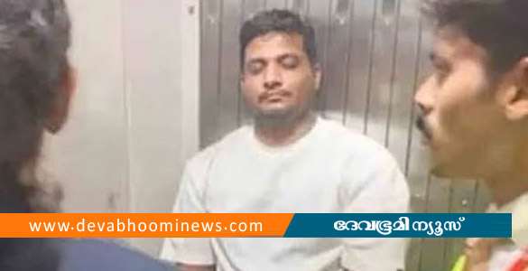 വിമാനത്തിൻ്റെ എമര്&zwj;ജന്&zwj;സി ഡോര്&zwj; തുറക്കാന്&zwj; ശ്രമിച്ച യുവാവ് മജിസ്ട്രേറ്റിന് മുന്നില്&zwj; ജാമ്യപേപ്പര്&zwj; വലിച്ചുകീറി