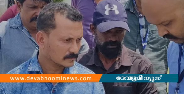 കഴക്കൂട്ടത്ത് കാറിൽ കടത്തുകയായിരുന്ന ആറ് കിലോ കഞ്ചാവ് പിടികൂടി