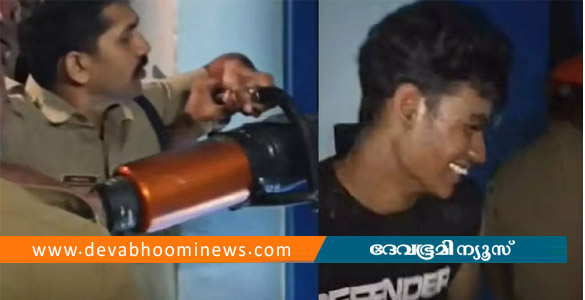 പവര്&zwj;കട്ട് സമയത്ത് ഒരു മണിക്കൂറോളം ലിഫ്റ്റിൽ കുടുങ്ങി യുവാവ്