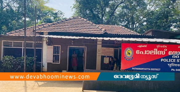 ലോക്കപ്പില്ലാത്ത പുളിക്കീഴ് പൊലീസ് സ്റ്റേഷനില്&zwj; നിന്നു പോക്&zwnj;സോ പ്രതി ചാടിപ്പോയി